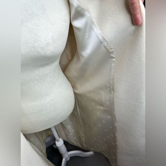 Christian Dior vintage 80’s- 90’s lambswool cream coat - Picture 6 of 12